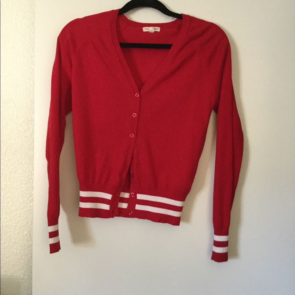 Red cardigan - Picture 2 of 4